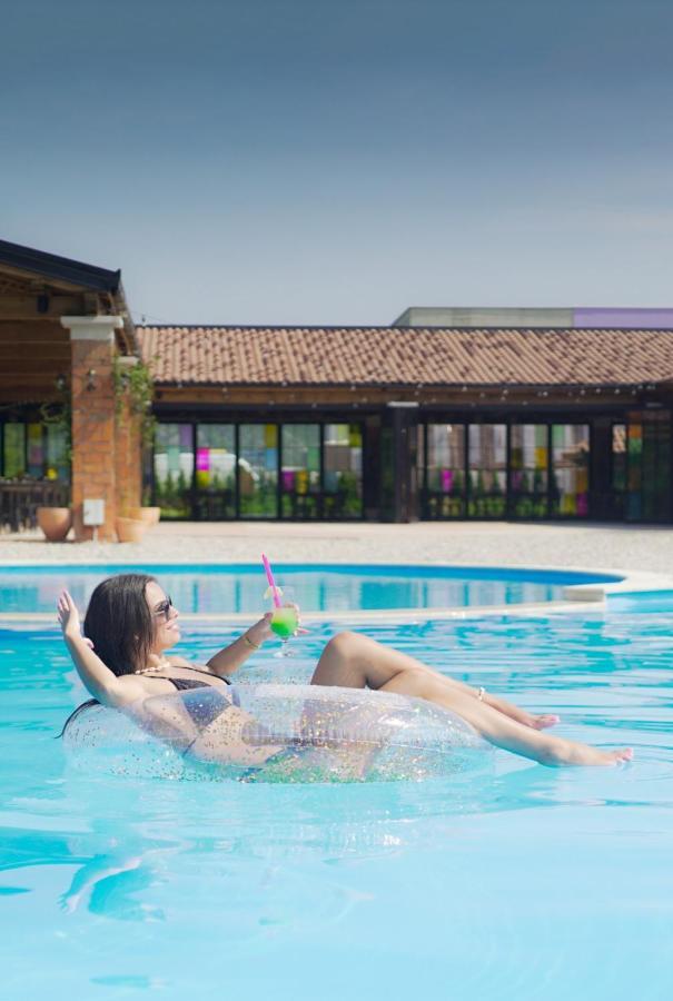 Hotel Storia Capljina Ngoại thất bức ảnh